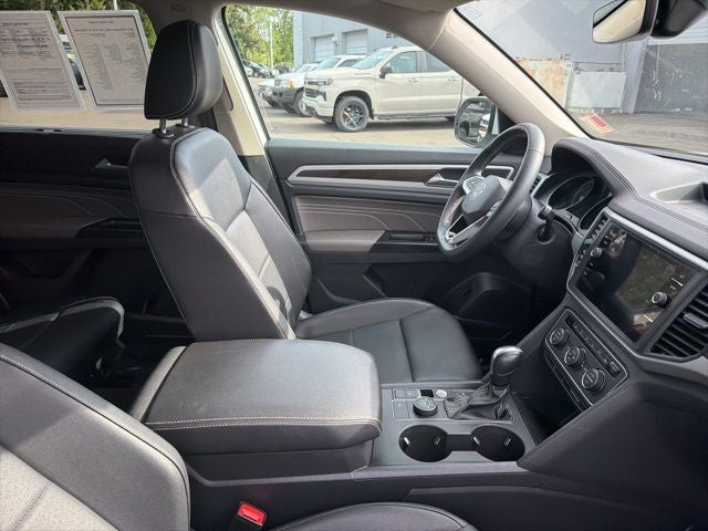 2021 Volkswagen Atlas 3.6L V6 SE w/Technology