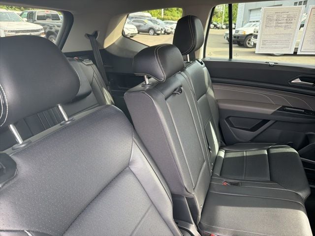 2021 Volkswagen Atlas 3.6L V6 SE w/Technology