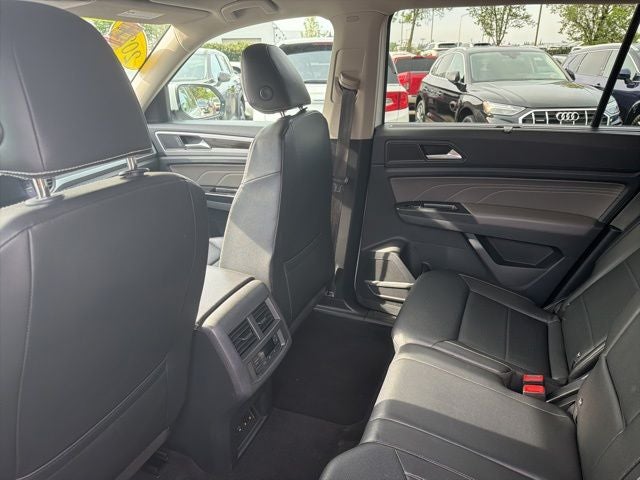 2021 Volkswagen Atlas 3.6L V6 SE w/Technology