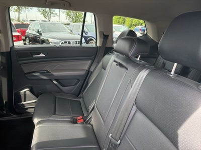 2021 Volkswagen Atlas 3.6L V6 SE w/Technology