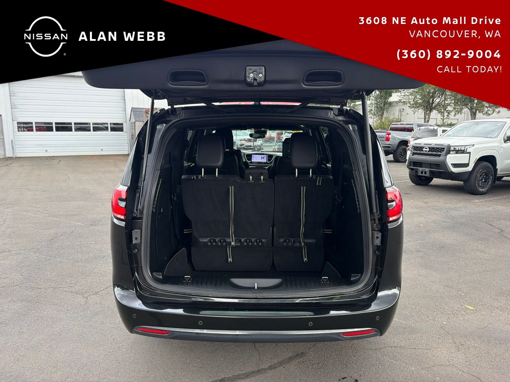 2022 Chrysler Pacifica Hybrid Touring L
