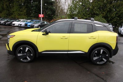 2025 Nissan Kicks SR