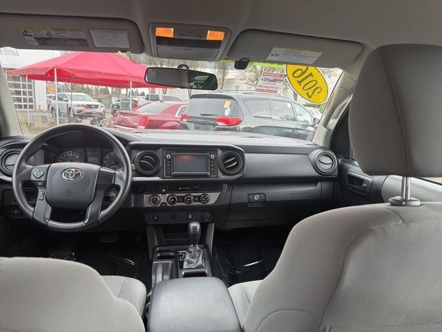 2016 Toyota Tacoma SR V6