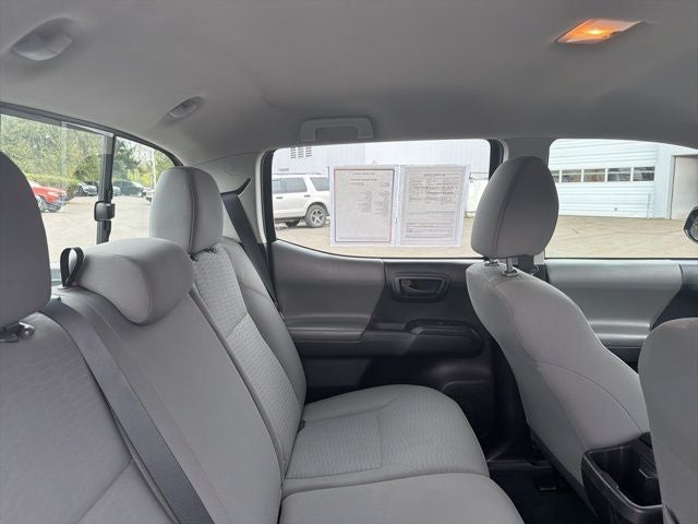 2016 Toyota Tacoma SR V6