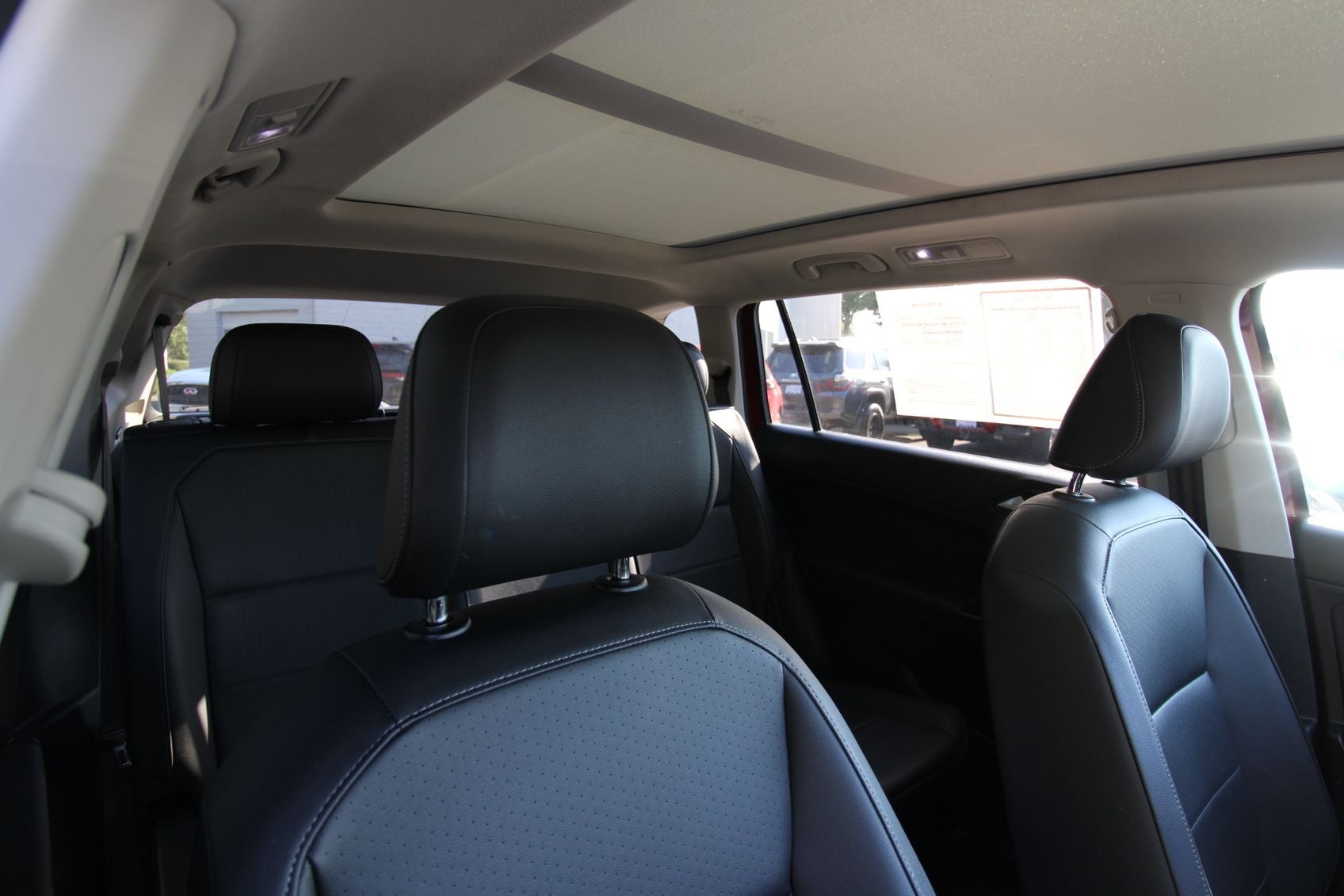 2018 Volkswagen Tiguan 2.0T SEL 3RD ROW SEAT 4Motion