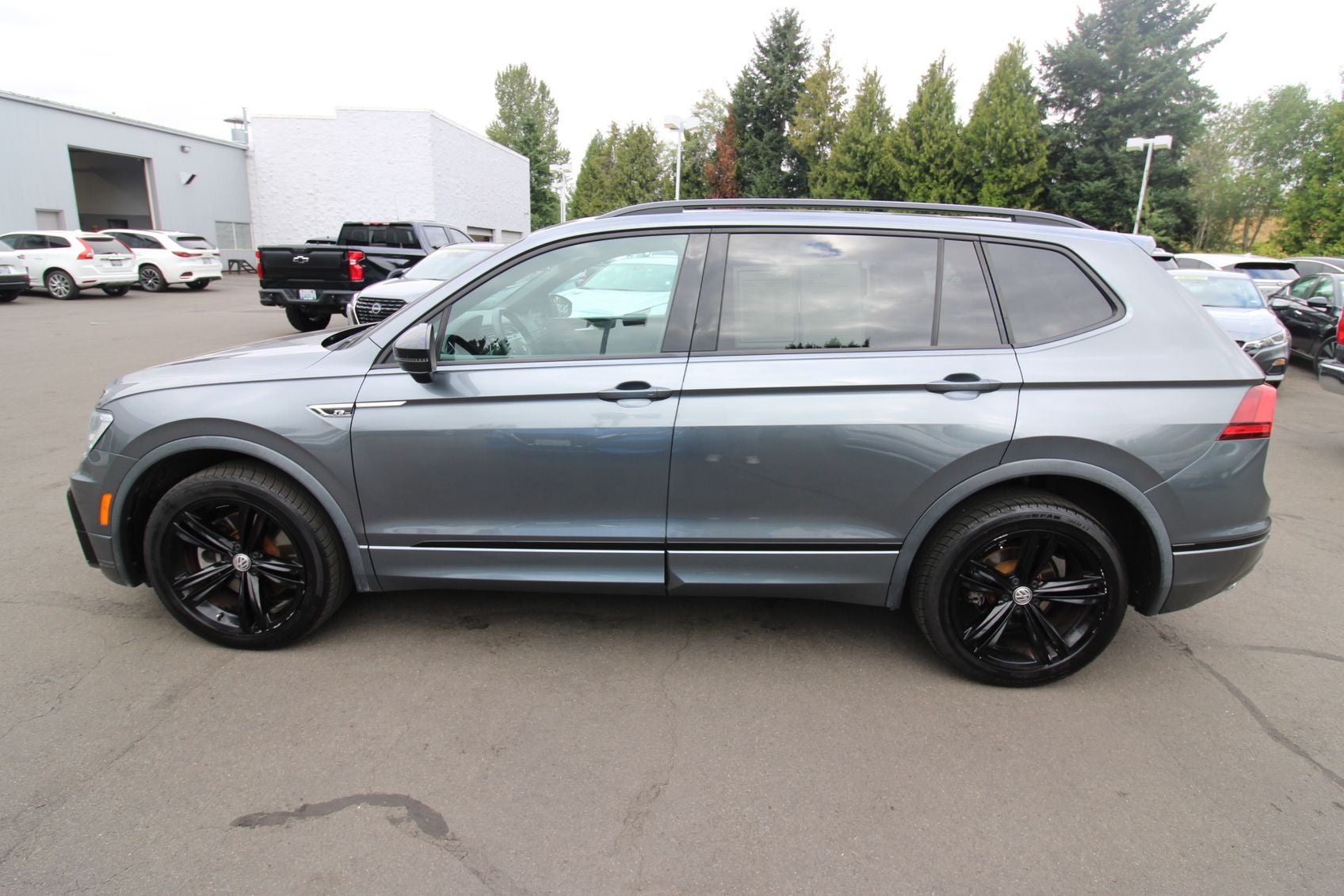 2019 Volkswagen Tiguan 2.0T SEL R-Line 4Motion