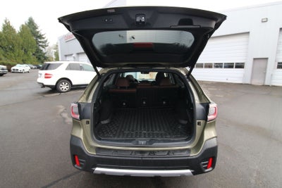 2022 Subaru Outback Touring