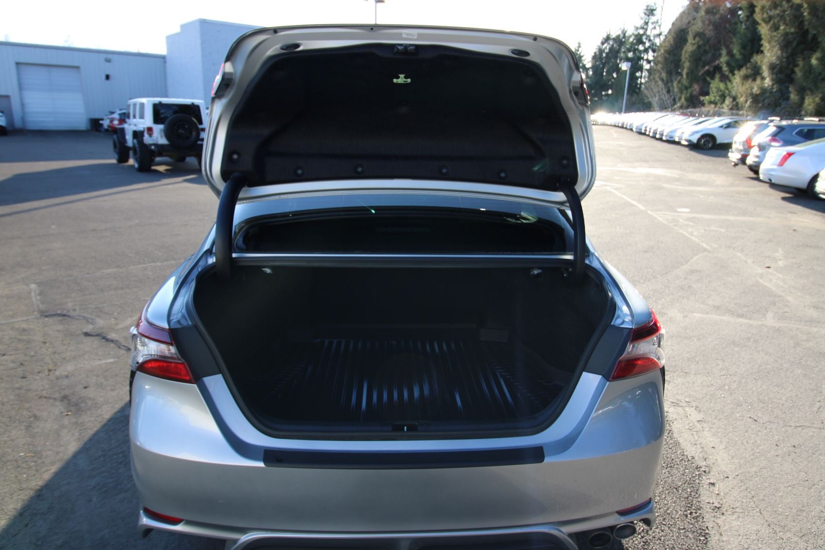 2023 Toyota Camry SE AWD