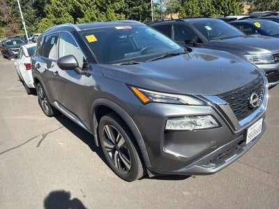 2022 Nissan Rogue SL