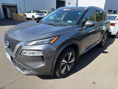 2022 Nissan Rogue SL