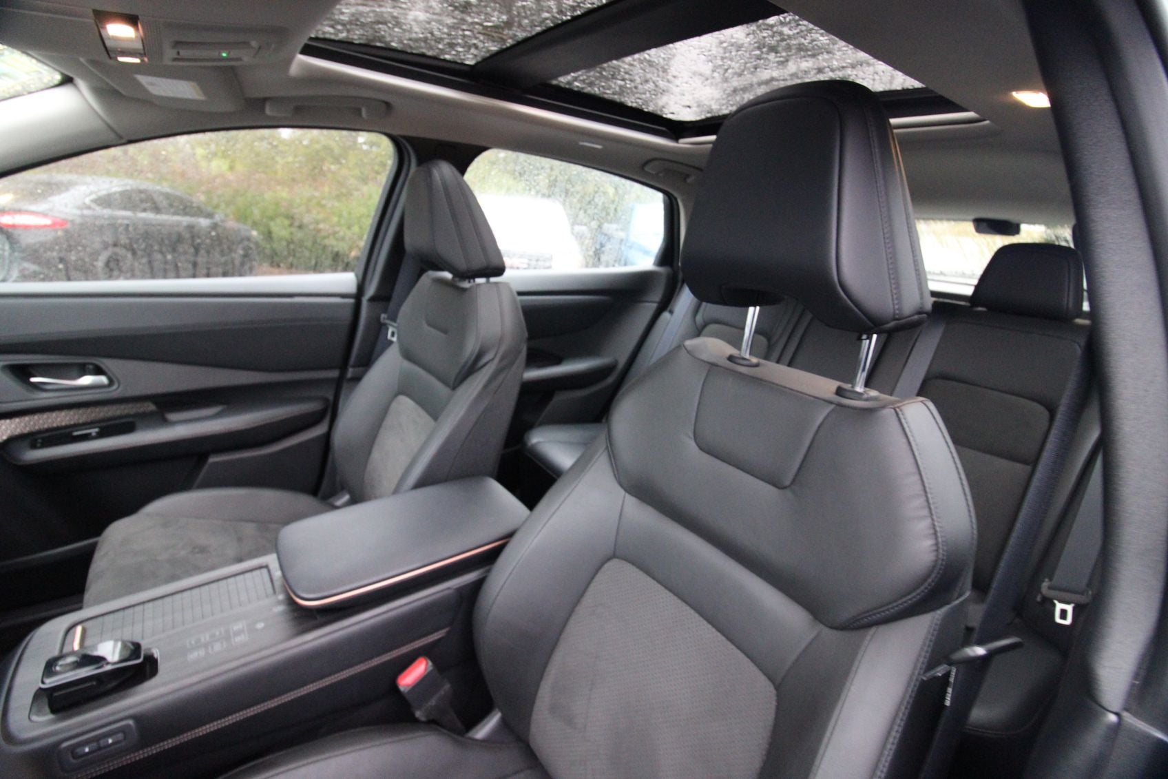 2023 Nissan Ariya PREMIERE Certified