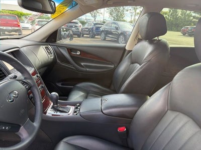 2017 INFINITI QX50 Base