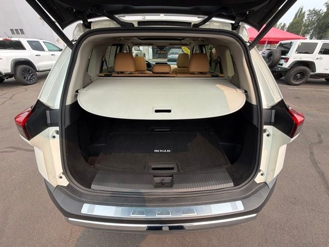 2023 Nissan Rogue Platinum LIFTED
