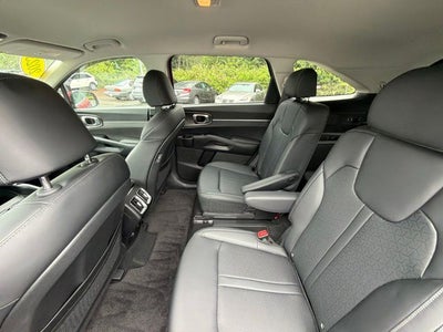2023 Kia Sorento Hybrid EX