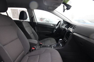 2018 Volkswagen e-Golf SE