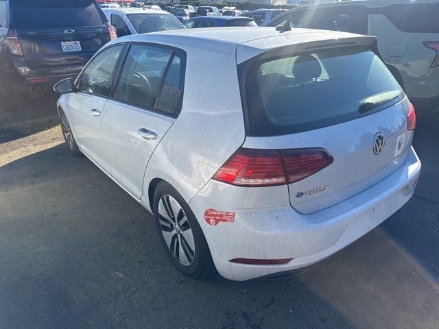 2018 Volkswagen e-Golf SE