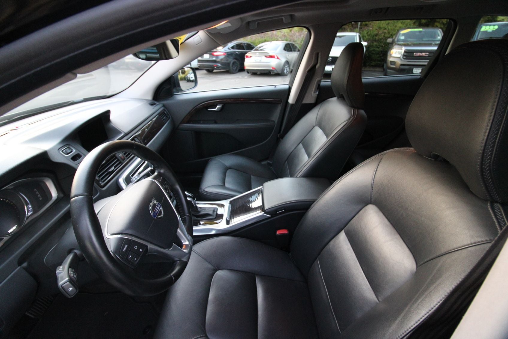 2016 Volvo XC70 T5 Premier