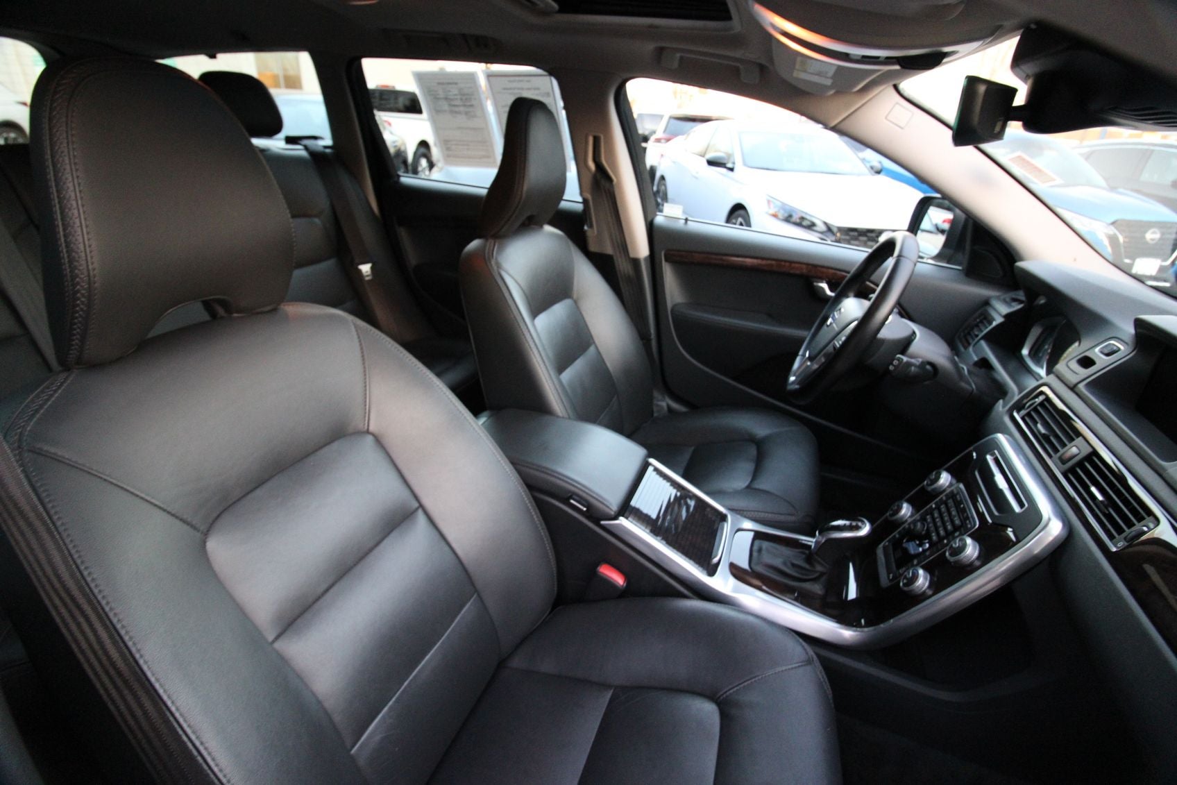 2016 Volvo XC70 T5 Premier